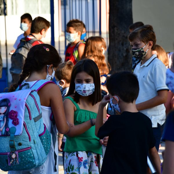 Πρώτο κουδούνι με μέτρα προστασίας από τον κορονοϊό