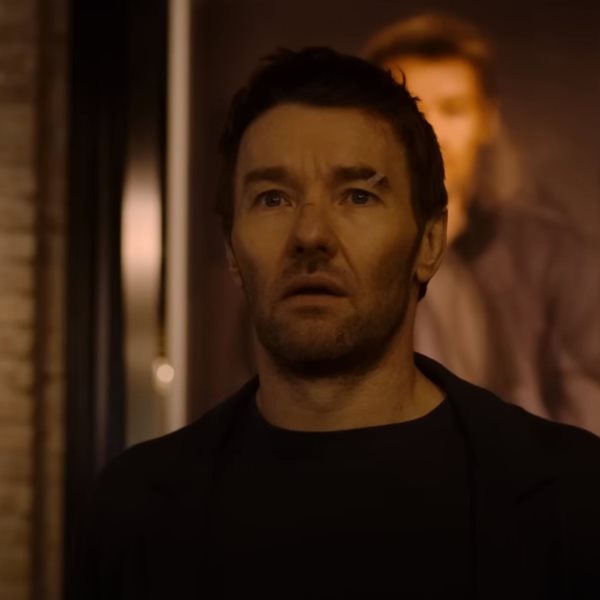 Η σειρά που πρέπει να δεις χθες αν σ' αρέσει το ταξίδι στο χρόνο