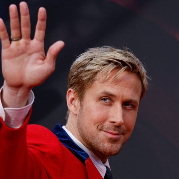 O Mark Ronson έχει σοβαρό σκοπό για τον Ryan Gosling