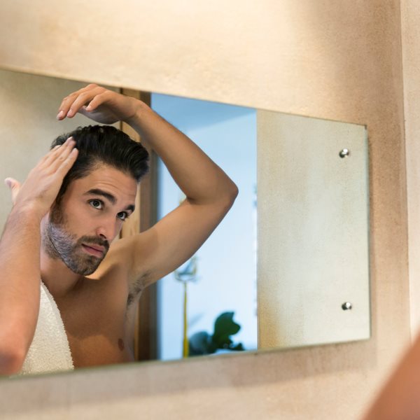 Η μέθοδος μεταμόσχευσης μαλλιών που δίνει οριστική λύση στην αραίωση