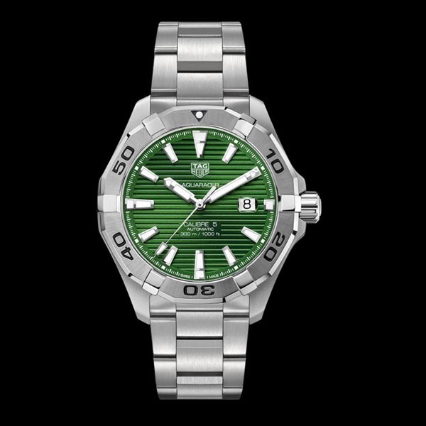 Aquaracer 300M Automatic Calibre 5 της TAG Heuer: η πεμπτουσία του σπορ ρολογιού