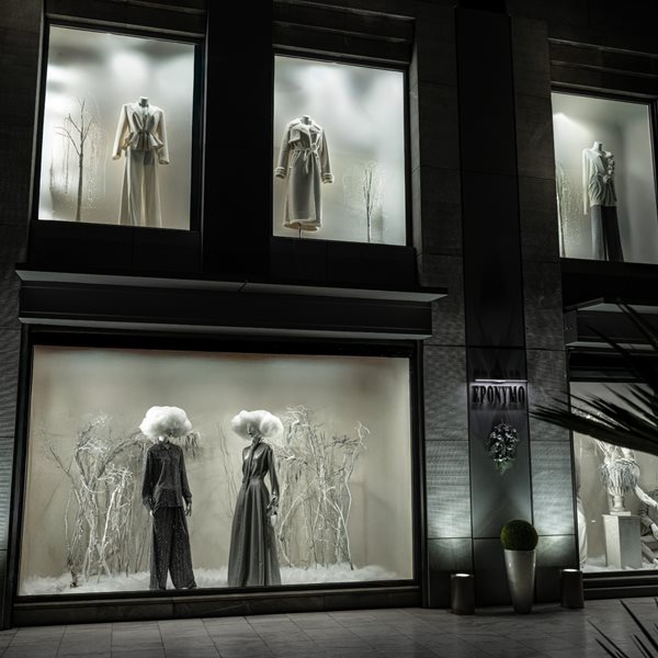 Η Γλυφάδα ντύνεται γιορτινά στο λαμπερό EPONYMO