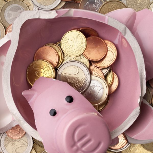 Επιστροφή στο μέλλον ή στο παρελθόν η έξοδος από το τρίτο μνημόνιο;