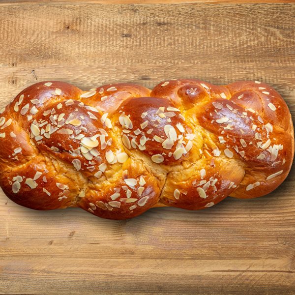 Οι καλύτερες συνταγές για πολίτικο τσουρέκι και πασχαλινά κουλούρια