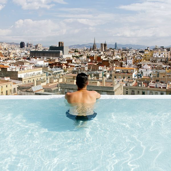 Αν ήθελες πάντα διακοπές σε σπίτι με ιδιωτική πισίνα, υπάρχει ένα Airbnb αποκλειστικά γι' αυτό