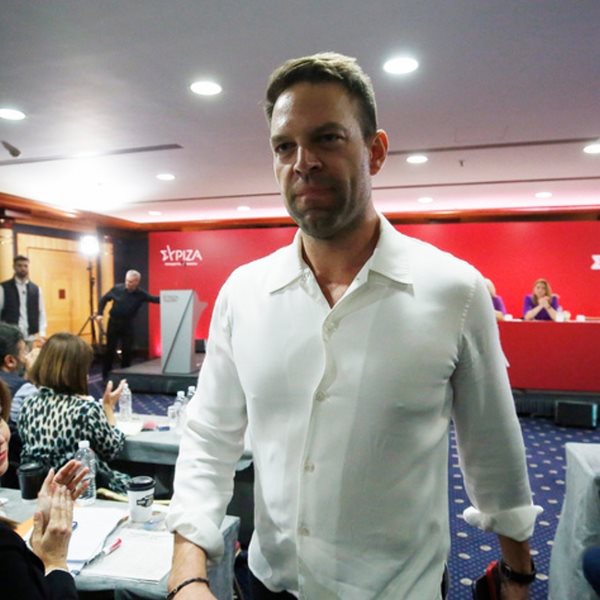 Αποχωρήσεων συνέχεια στον ΣΥΡΙΖΑ με Ευκλείδη Τσακαλώτο και 'Ομπρέλα' εκτός κόμματος