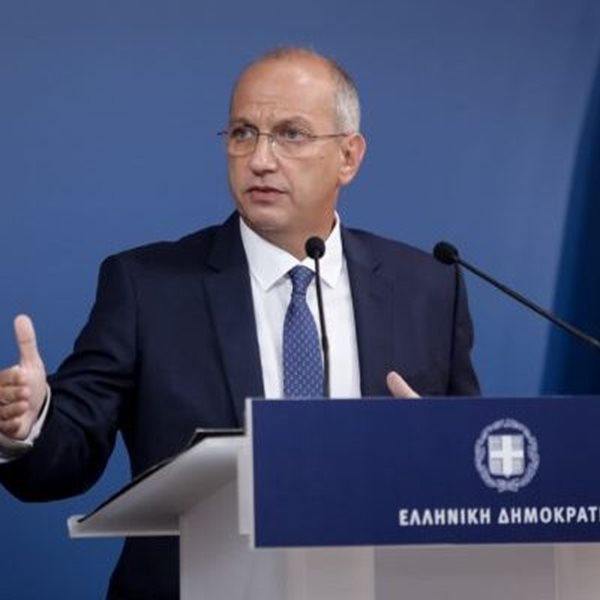 Η νέα σύνθεση της κυβέρνησης μετά τον ανασχηματισμό