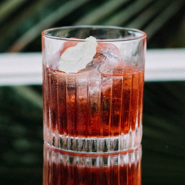 Τι συμβαίνει στο σώμα και το μυαλό όταν κόψεις το ποτό