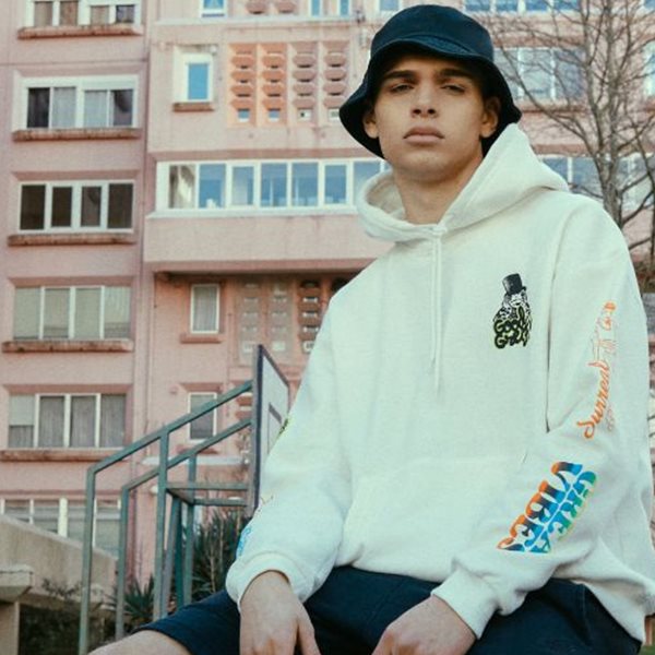 5 κομμάτια που κλείνουν μέσα τους το νέο αντρικό στυλ της άνοιξης