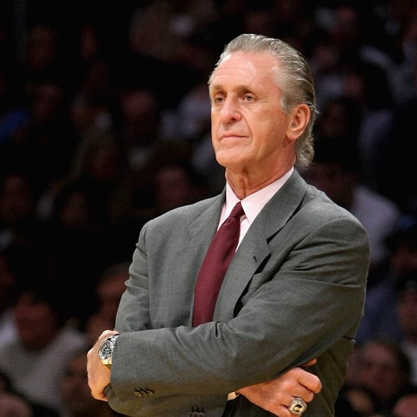 Όλοι βγάζουν το καπέλο στον Pat Riley