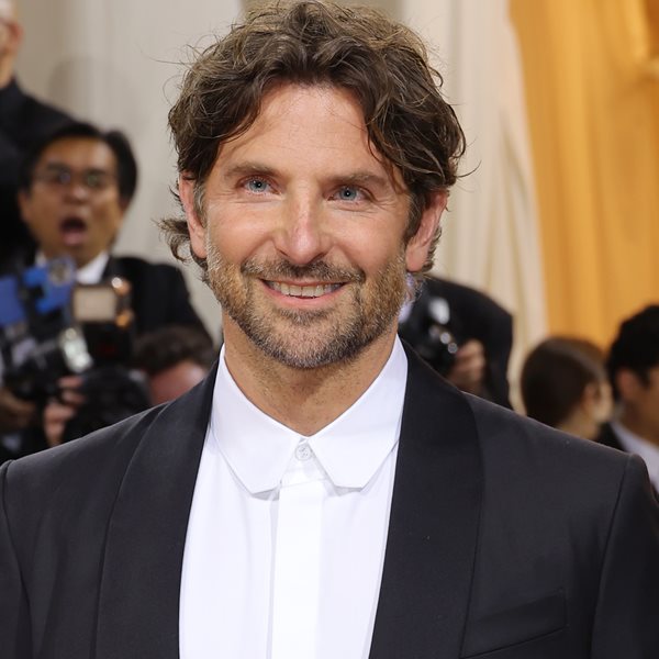 Ο Bradley Cooper είναι ένας 'άλλος' στην ταινία Maestro