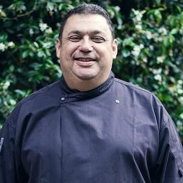 Η συνταγή του Χριστόφορου Πέσκια για το πιο δροσερό καρπάτσιο λαβράκι