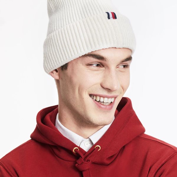 Πώς να συνδυάσεις γήινα με έντονα χρώματα αυτό το φθινόπωρο