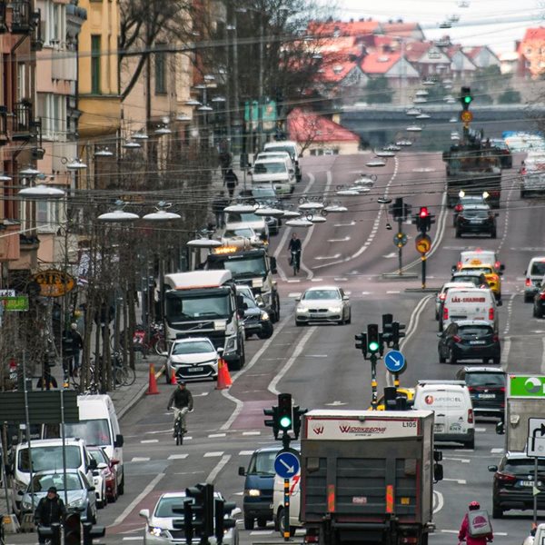 Γιατί η Ελλάδα δεν μπορεί να γίνει Σουηδία, σύμφωνα με τον Ηλία Μόσιαλο