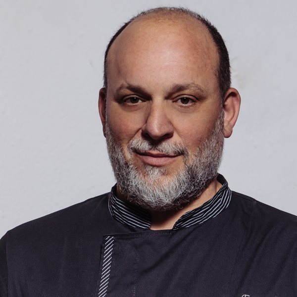 Ο Νίκος Σκλήρας έκανε κάποτε τη Meryl Streep να παραμιλά με τις γεύσεις του