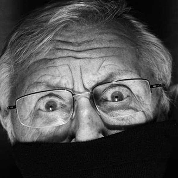 Ο άνθρωπος που έβλεπε τα τρένα να περνούν δεν μένει πια εδώ