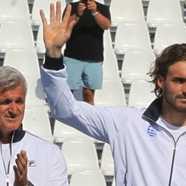 Και κάπως έτσι, ο Στέφανος Τσιτσιπάς ανακοίνωσε ότι διακόπτει τη συνεργασία με τον πατέρα του