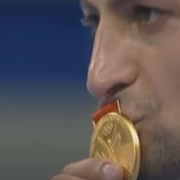 Χρυσός Ολυμπιονίκης της Αθήνας κατηγορείται για 3 δολοφονίες