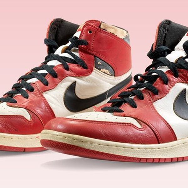 Στο σφυρί 11 sneakers του Michael Jordan