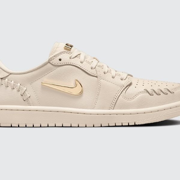 Βρήκαμε τα sneakers που ταιριάζουν με όλα