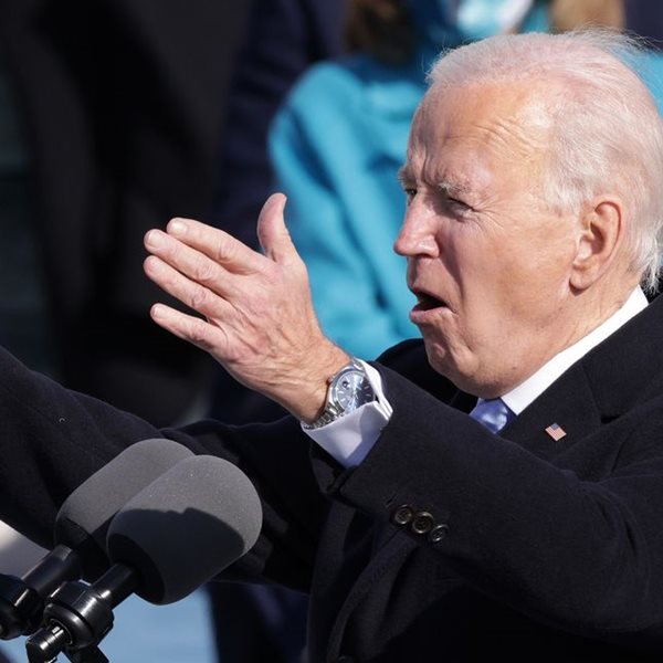 Ένα Rolex Datejust στον καρπό του Joe Biden