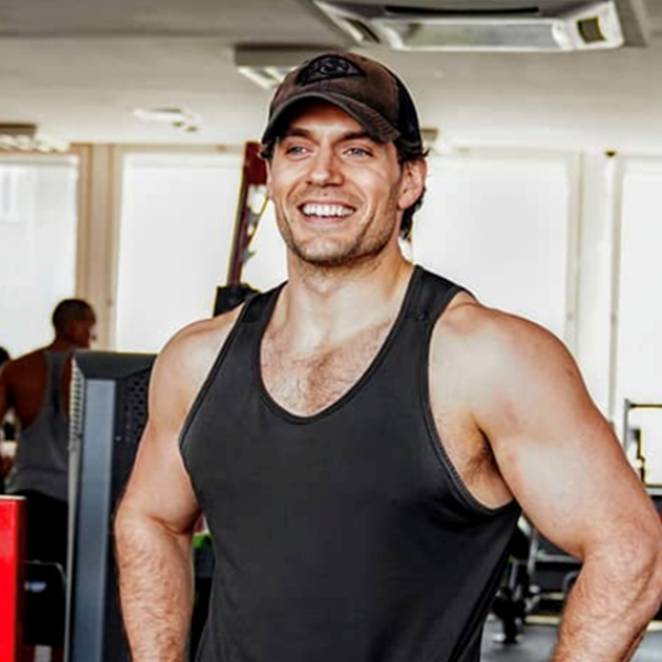 Γιατί ο Superman μοιάζει όλο και περισσότερο με bodybuilder