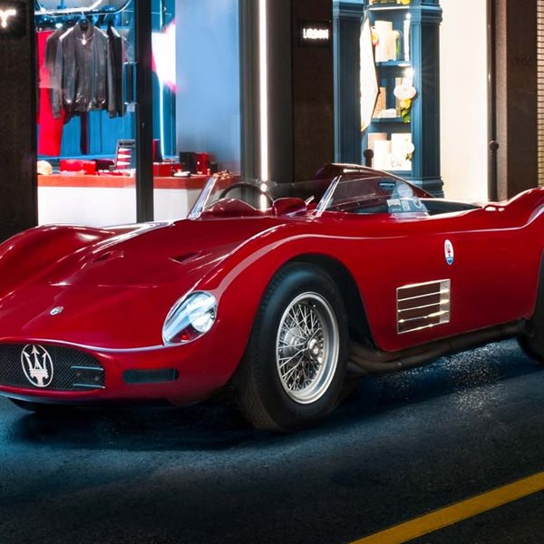 Η αγωνιστική Maserati που έκλεψε την παράσταση στη Design Week του Μιλάνου (εικόνες)