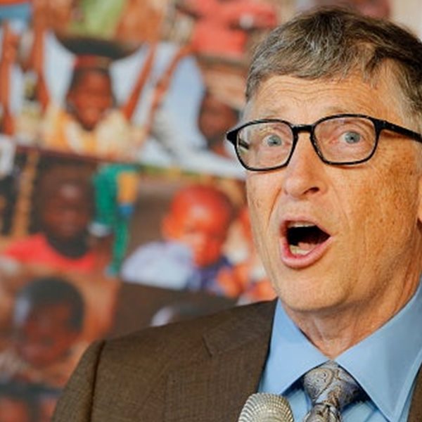 Και πάλι εργένης ο Bill Gates