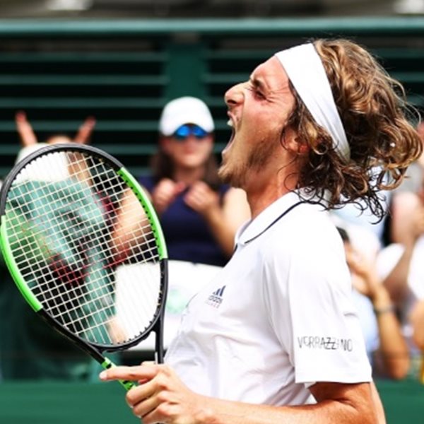 Σε άλλα νέα, ο Στέφανος Τσιτσιπάς πείστηκε να κάνει το εμβόλιο κατά της Covid-19