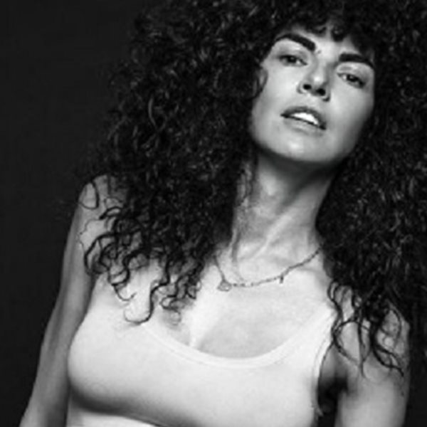 Αξύριστες, με ραγάδες και ατέλειες: 10 αληθινές γυναίκες celebrities