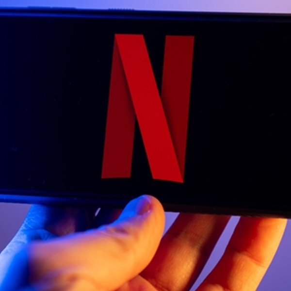 Μία ταινία σαρώνει στο Netflix, ως δίκαιο που έγινε πράξη