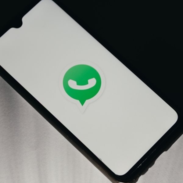 Το νέο τρικ για να κάνεις 'αδιάβαστο' το 'διαβάστηκε' στο WhatsApp