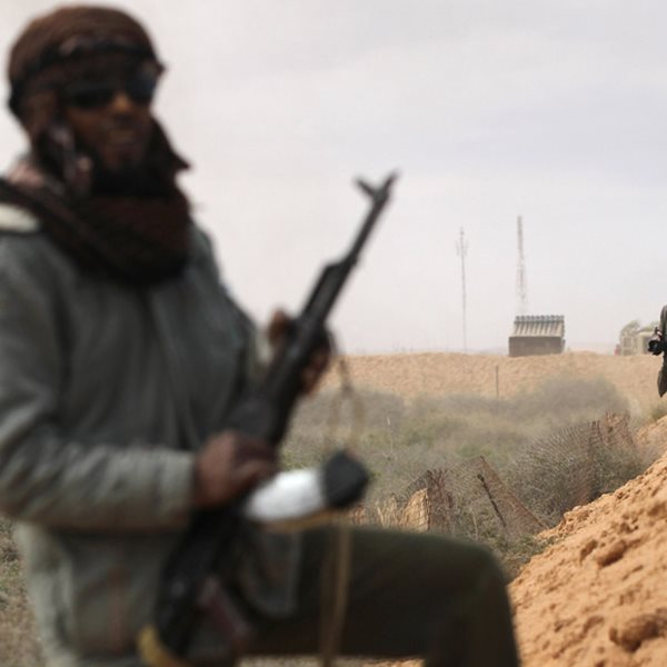 Κατάπαυση πυρός και προσεχώς εκλογές στη Λιβύη