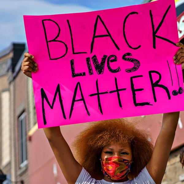 Όλοι έχουμε δικαίωμα στην ανάσα. Ή μήπως όχι;