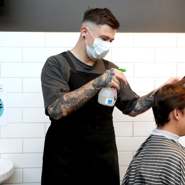 Όχι στο άνοιγμα της αγοράς λένε οι λοιμωξιολόγοι