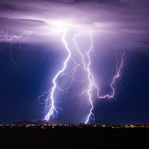 Οι πιο ισχυροί κεραυνοί όλων των εποχών χτύπησαν τη Νότιο Αμερική