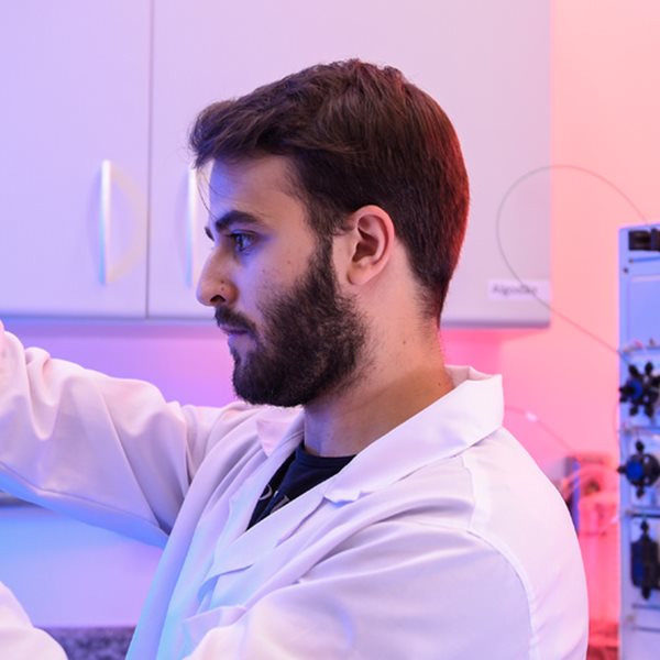 3 εκ. δόσεις του εμβολίου ενάντια στον κορονοϊό εξασφάλισε η Ελλάδα