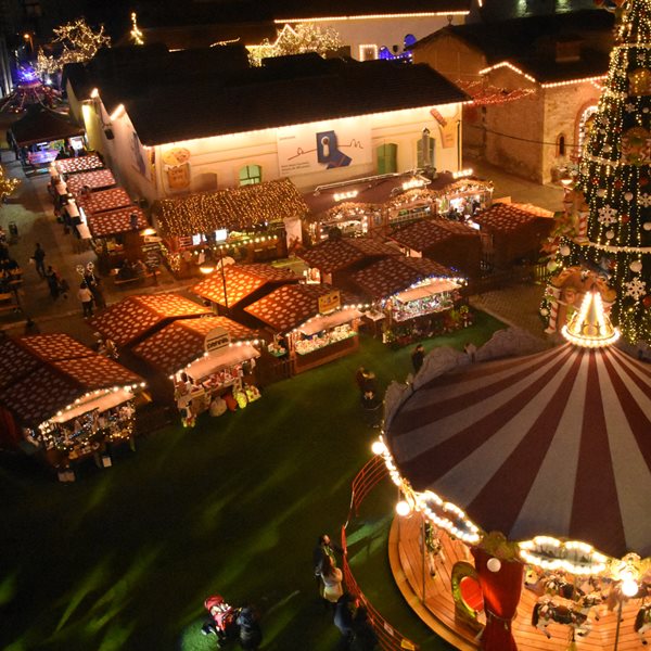 Τι μέτρα θα ισχύσουν τα Χριστούγεννα