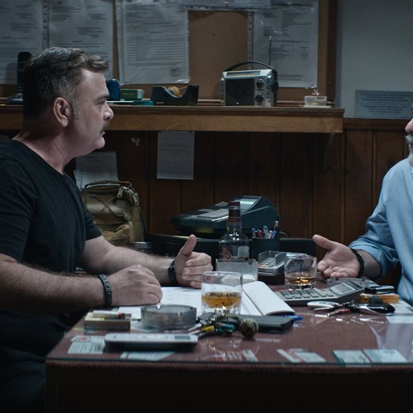 Δείτε το trailer για τη 'Σπασμένη Φλέβα', τη νέα ταινία του Γιάννη Οικονομίδη