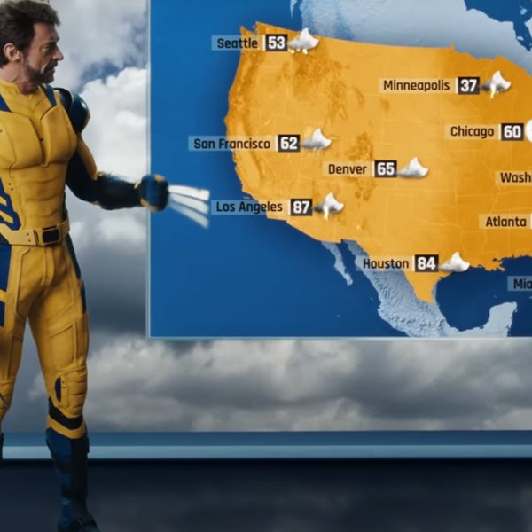 Hugh Jackman και Ryan Reynolds παίζουν στο νέο βίντεο κλιπ των Stray Kids