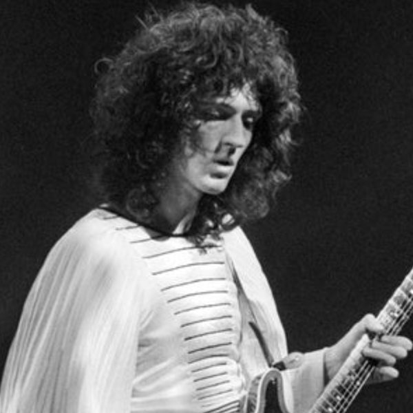 O Brian May, οι 9 κιθάρες και η αστροφυσική