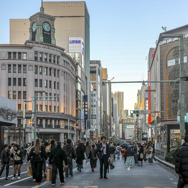 Σε αυτό το κατάστημα μπορείς να κλέψεις με την ησυχία σου, στην κυριολεξία