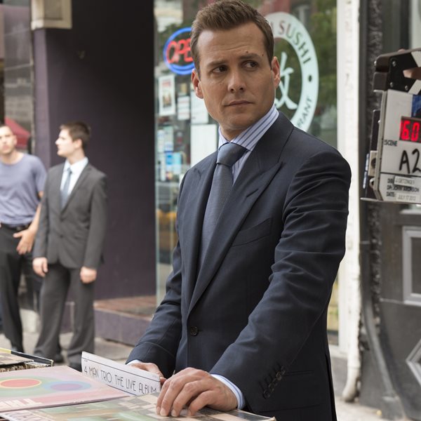Οι επικές ατάκες του Harvey Specter του Suits που έμειναν στην ιστορία