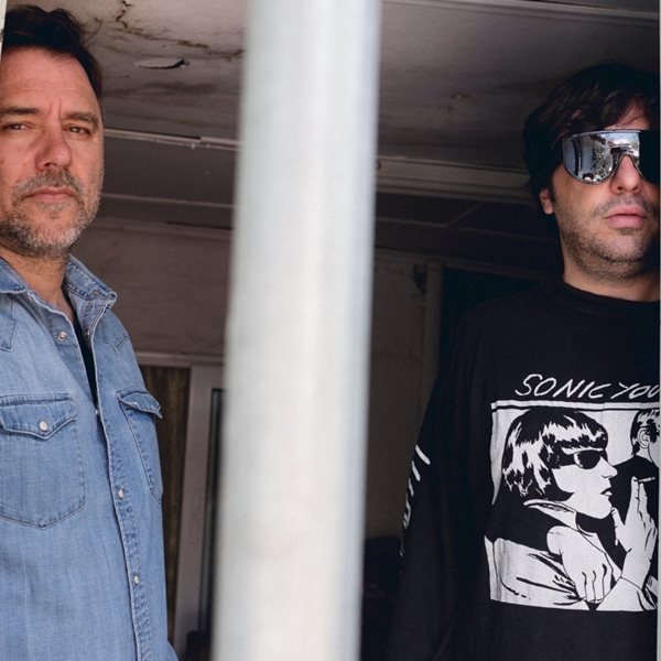 Πασίγνωστος ηθοποιός του Χόλιγουντ συμμετέχει στο βίντεο κλιπ ελληνικού συγκροτήματος