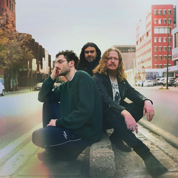 Στο νέο βίντεο κλιπ των Darkside, βασιλεύει το vintage σκοτάδι