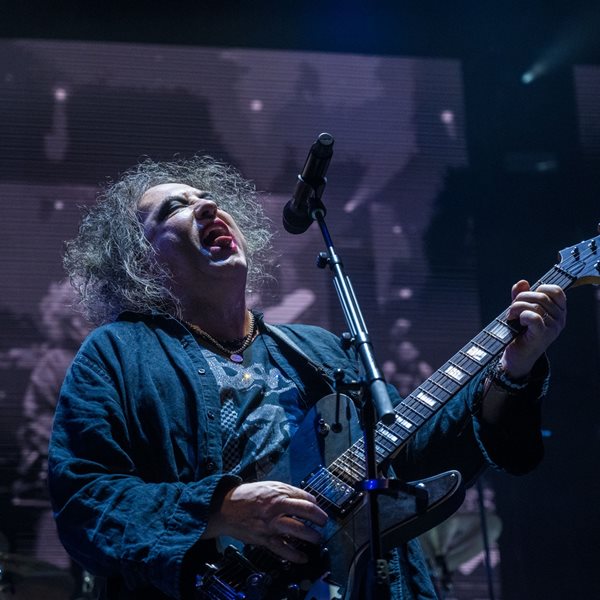 The Cure, η μεγάλη επιστροφή της μπάντας που λατρεύουμε με νέο δίσκο