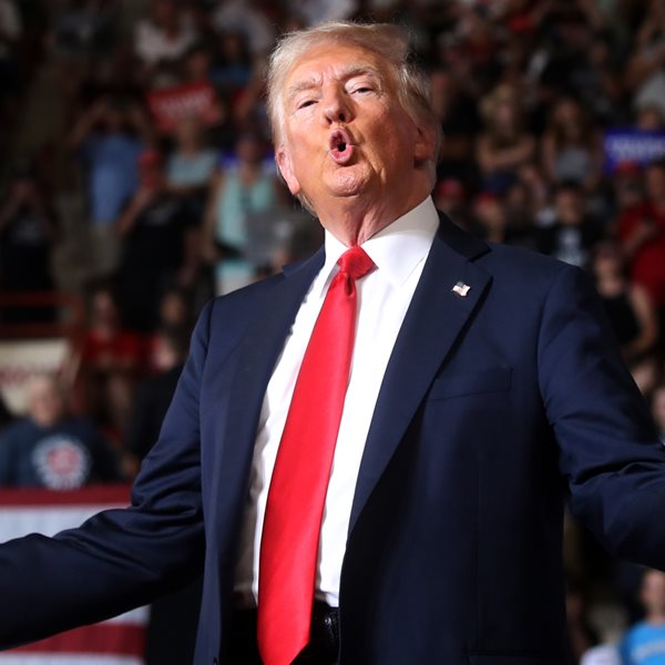 Πασίγνωστο συγκρότημα έριξε 'άκυρο' στον Donald Trump