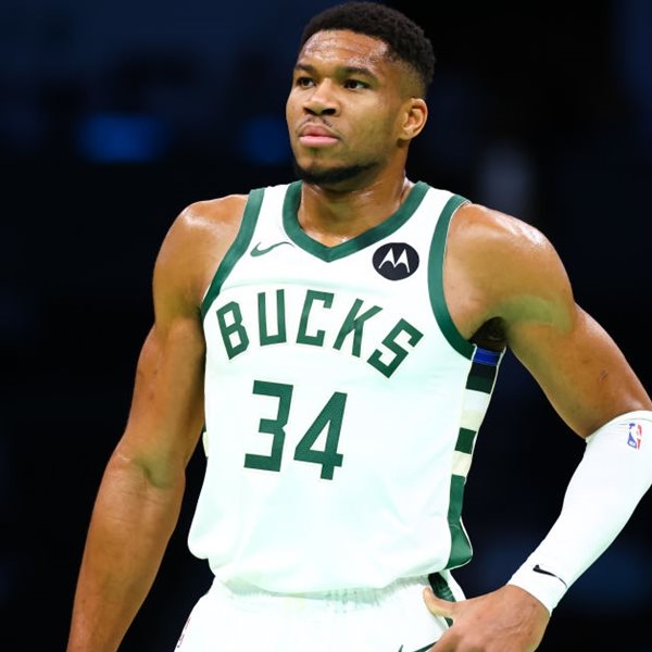 Η οικογένεια Αντετοκούνμπο και η Premia Poperties αγόρασαν το Village στου Ρέντη