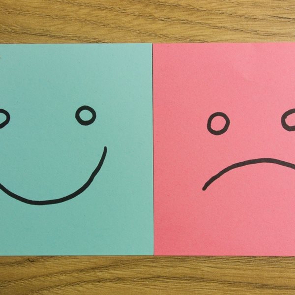 Τοξική θετικότητα, σχήμα οξύμωρο αλλά υπαρκτό