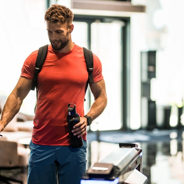 Η γυμναστική που μας διατηρεί νέους, σύμφωνα το Harvard